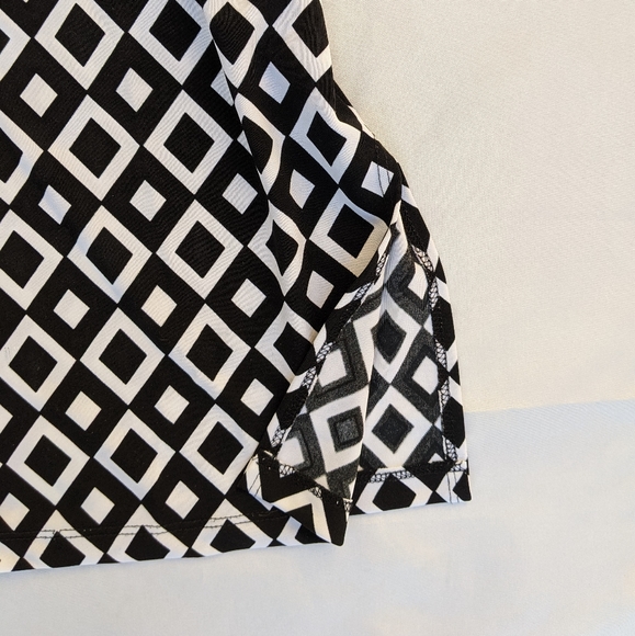 90s/Y2K Optical Print Skirt - Picture 2 of 6